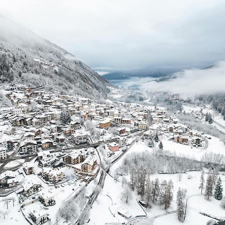 Residenza Albare Aparthotel Marilleva Exteriör bild