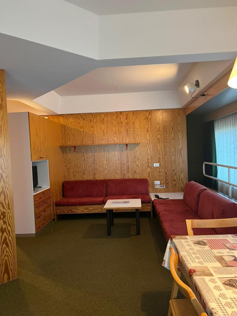 Residenza Albare Aparthotel Marilleva Exteriör bild
